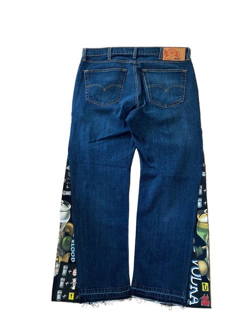 Beer cans flare jeans V3