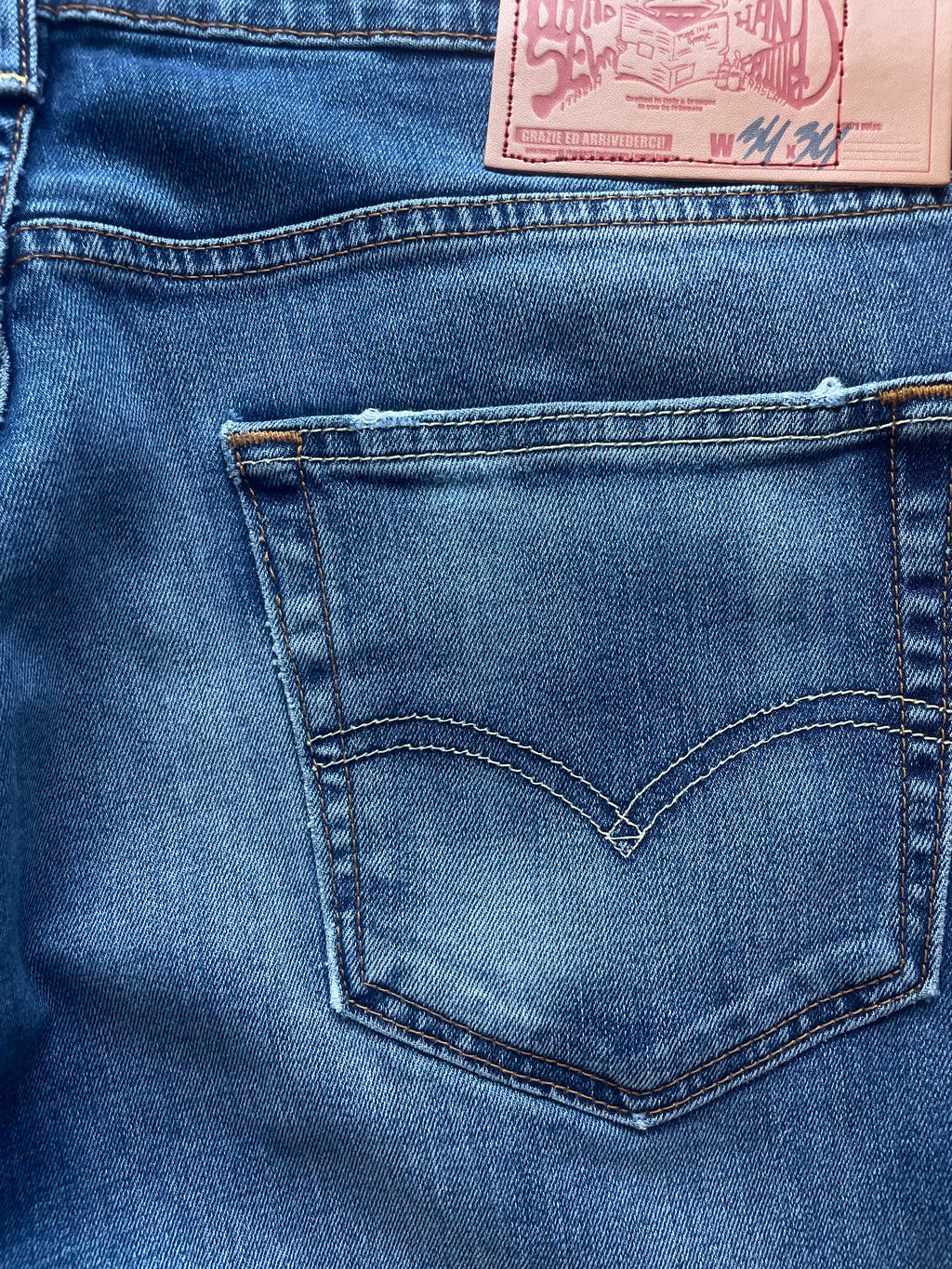 Violet skulls flare jeans