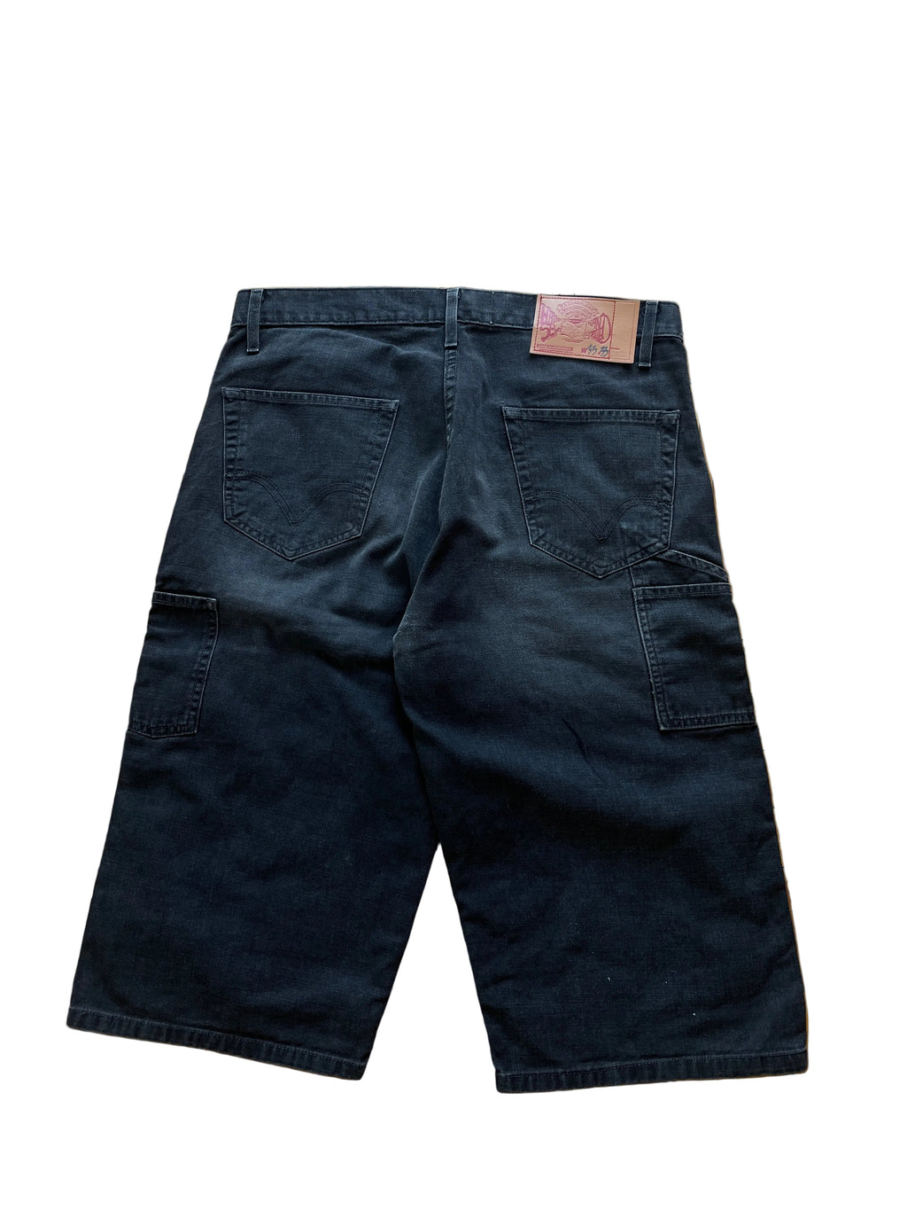 Black dust long cargo jorts