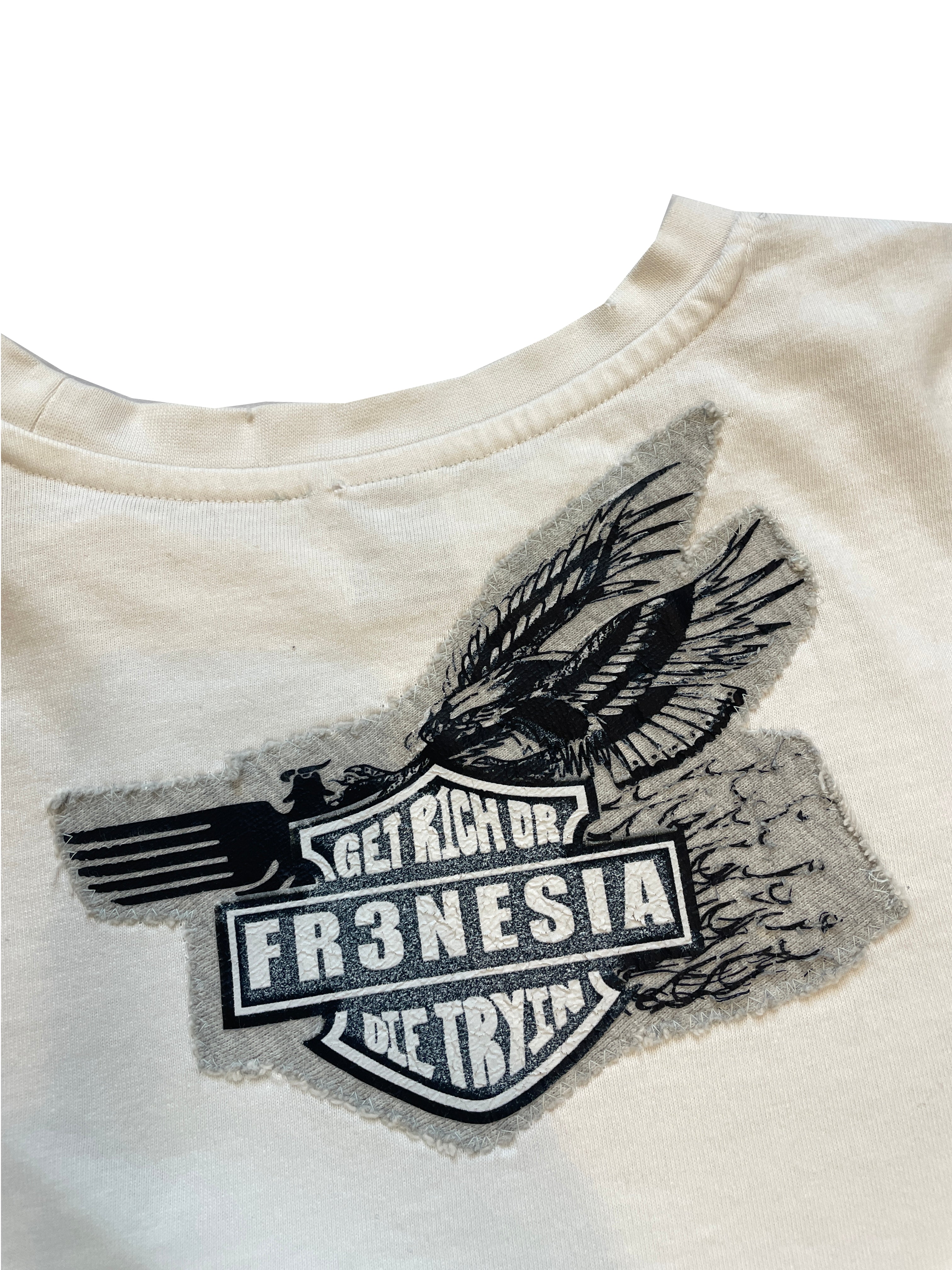 Legacy ss25 Graffiti crop tshirt