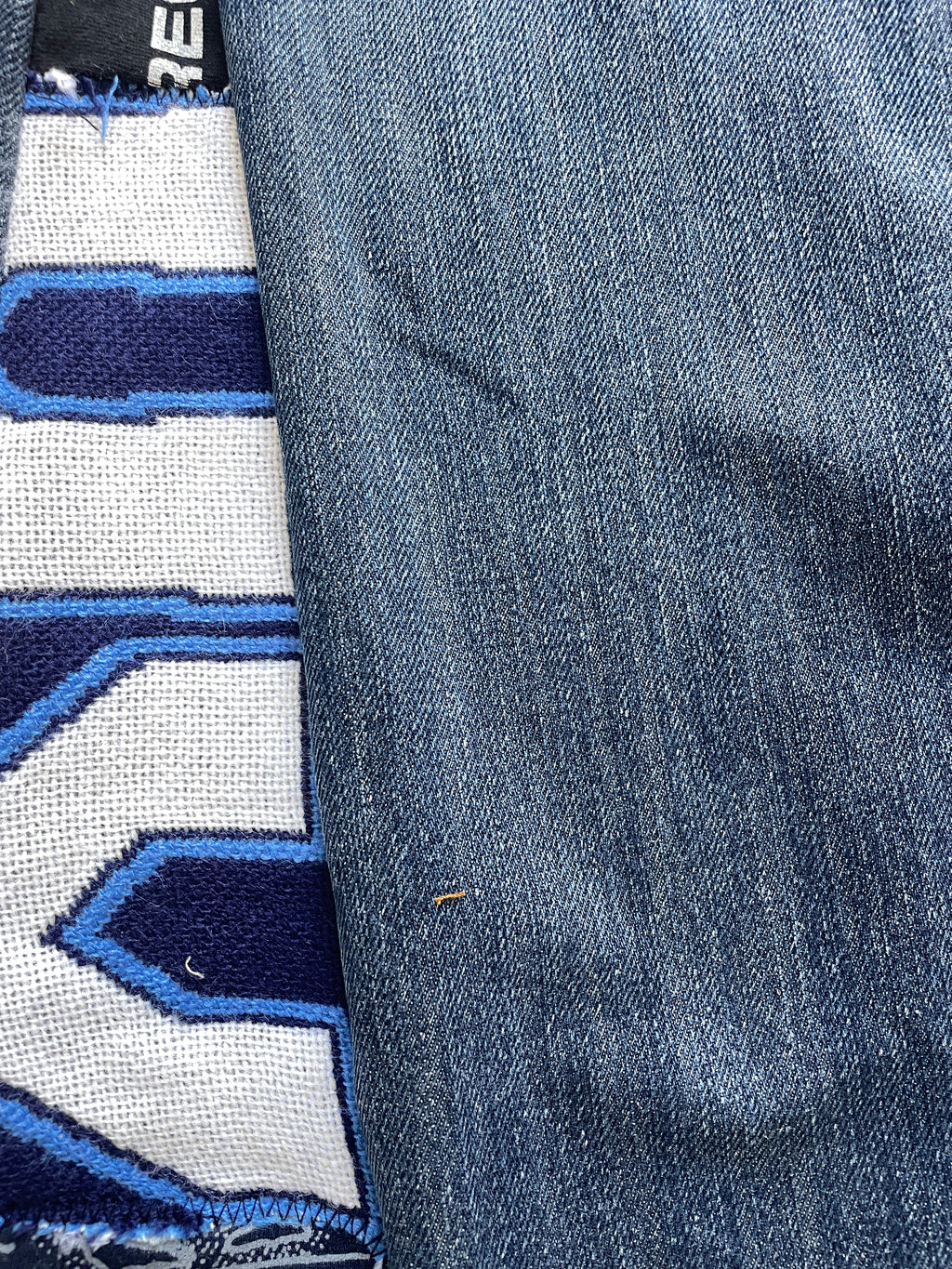 Blu fiammato flare jeans