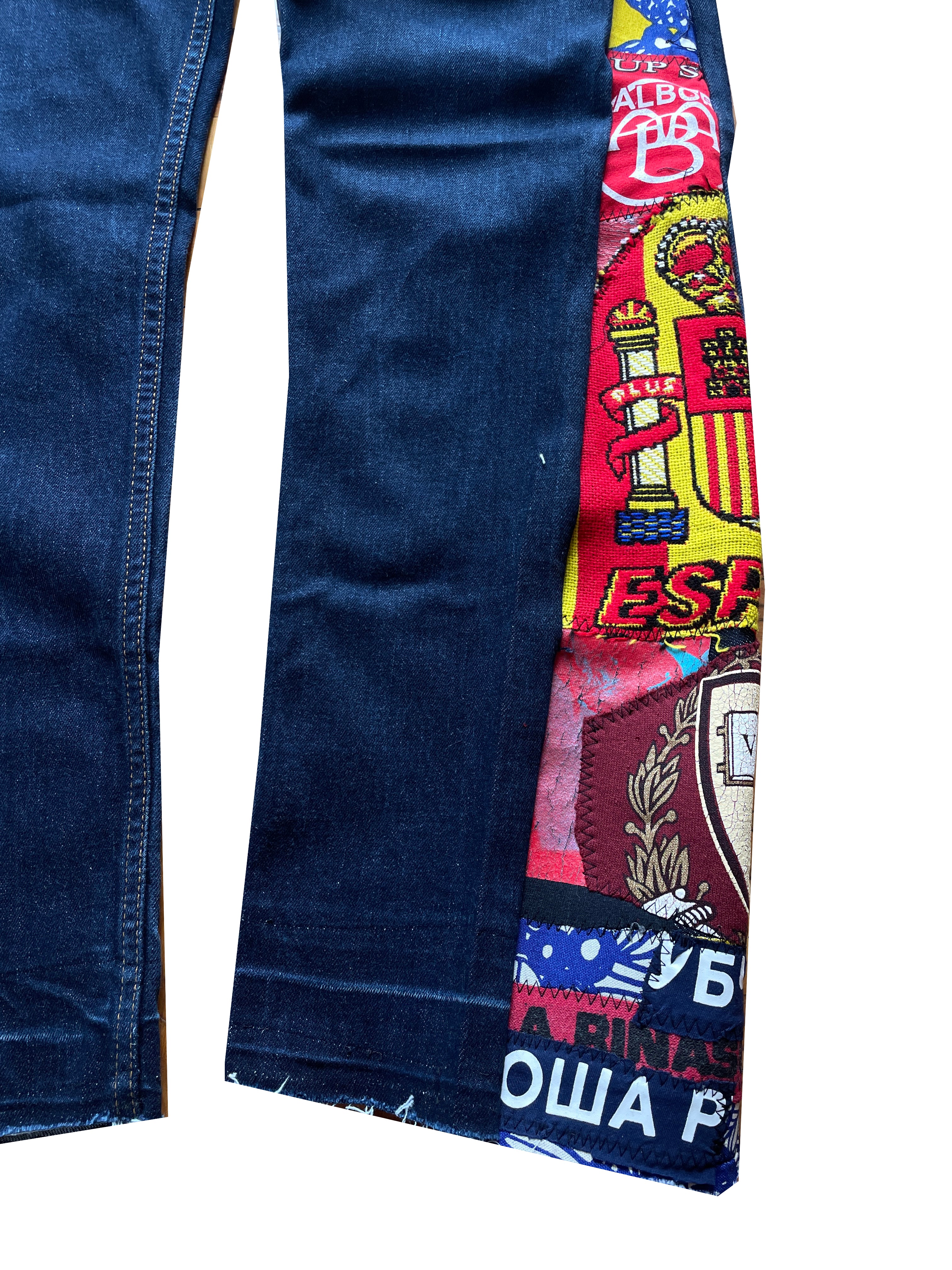 Cirillici flare jeans